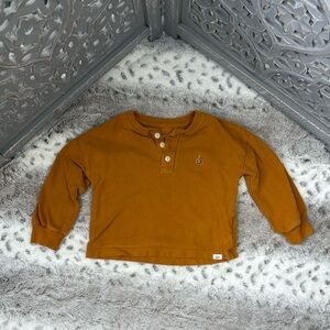 Baby GAP mustard Henley sweater boys 18-24 months Classiccore minimalist neutral